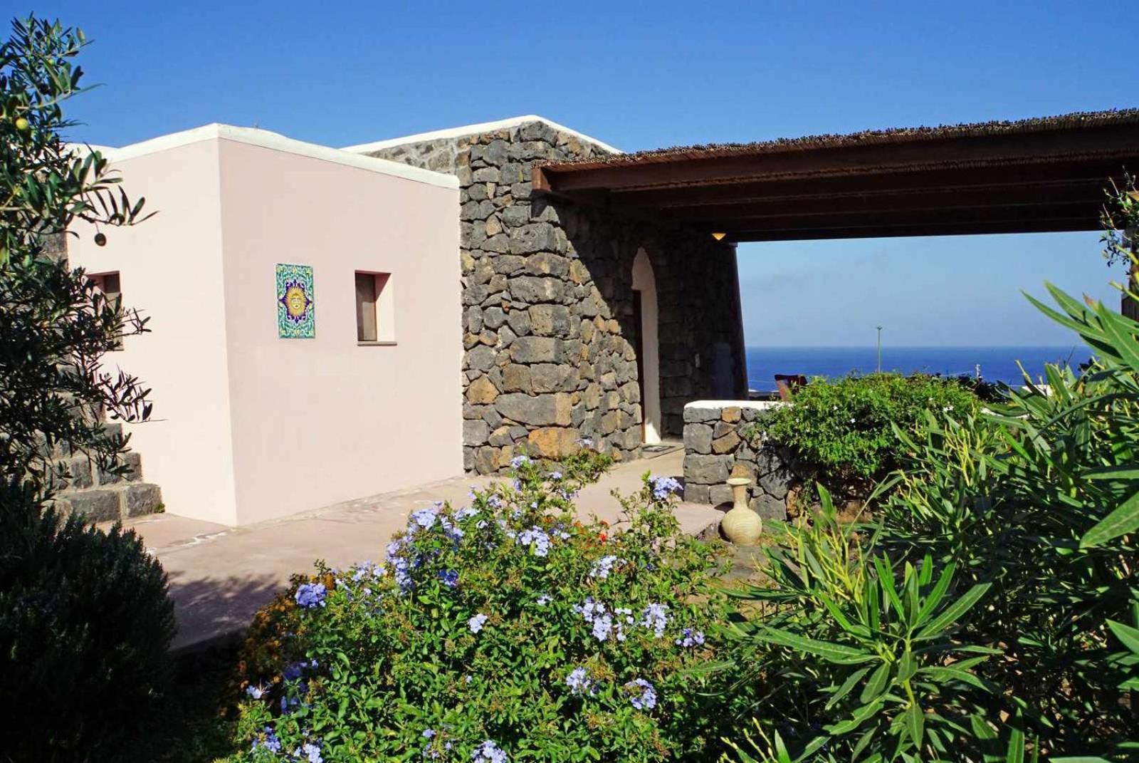 Dammusi & Relax Villa Pantelleria Room photo